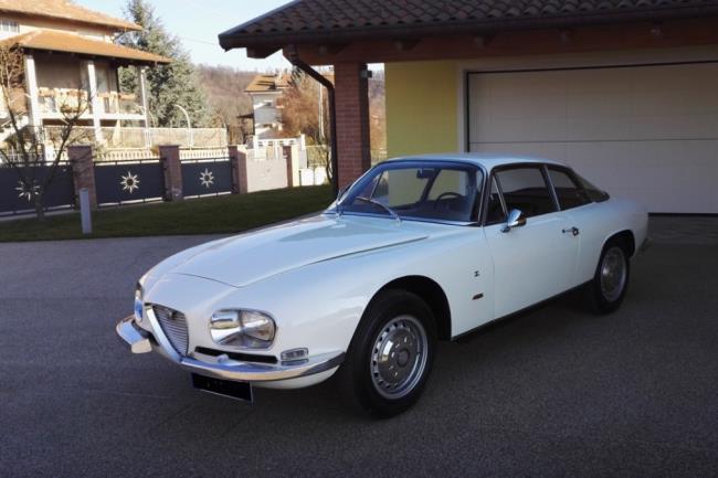 Alfa Romeo 2600 SZ Zagato - 10