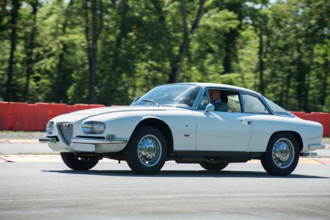 Alfa Romeo 2600 SZ Zagato - 13